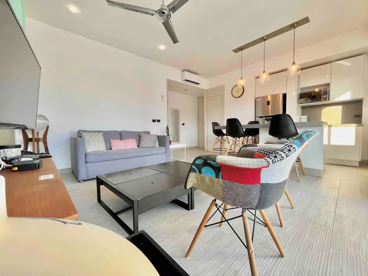 Apartment On 5Th Avenue Steps Away From Mamita'S Beach At Quinto Sol By Waves Playa del Carmen Mexico